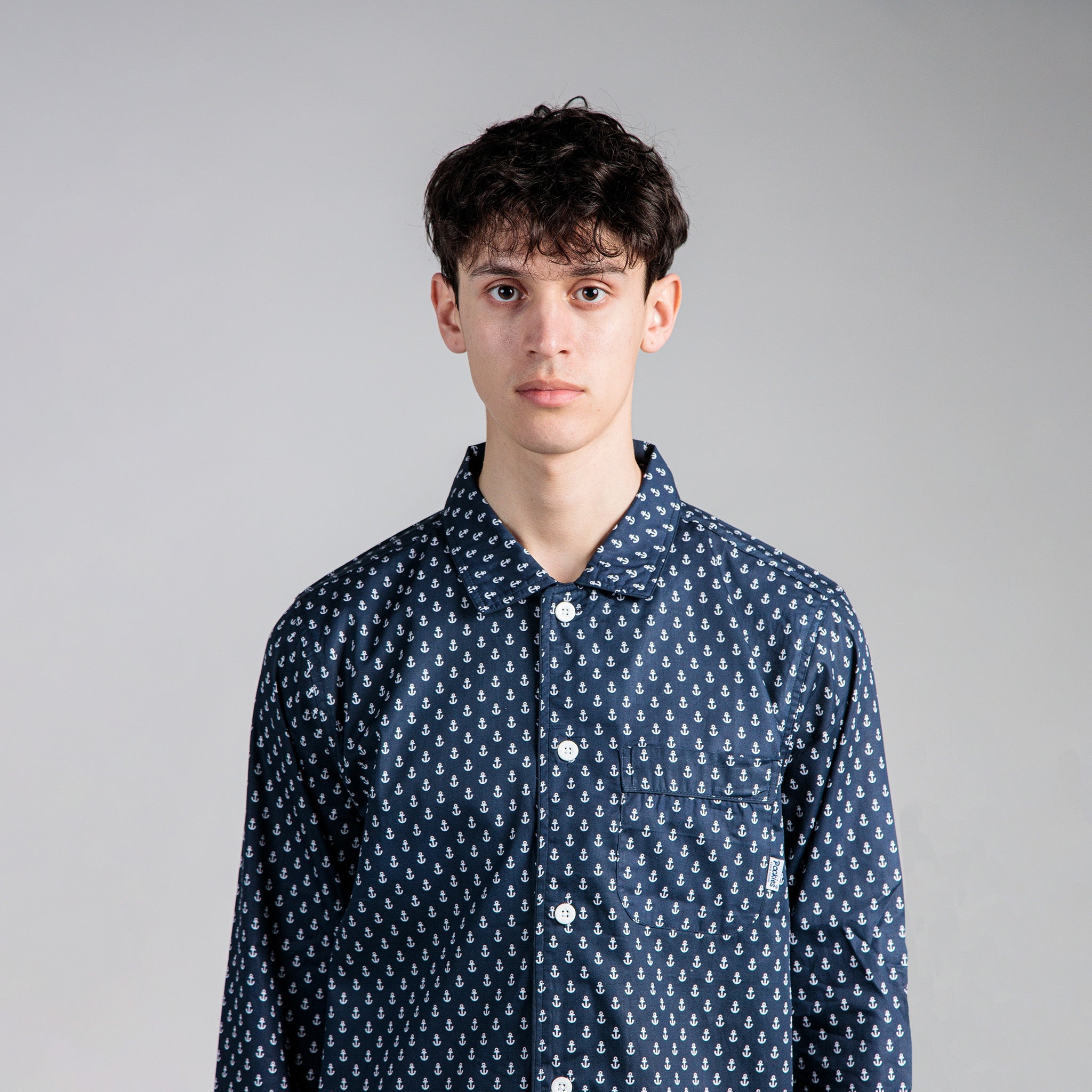 Kyle: 187CM/6'2 wearing size L.