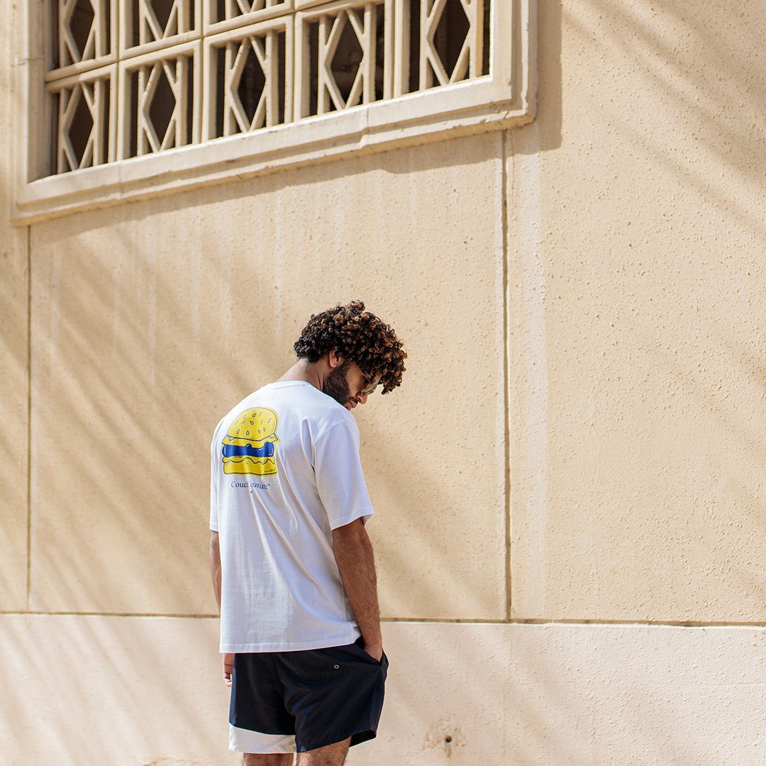 Mathew: 181CM/5'11 wearing size M.